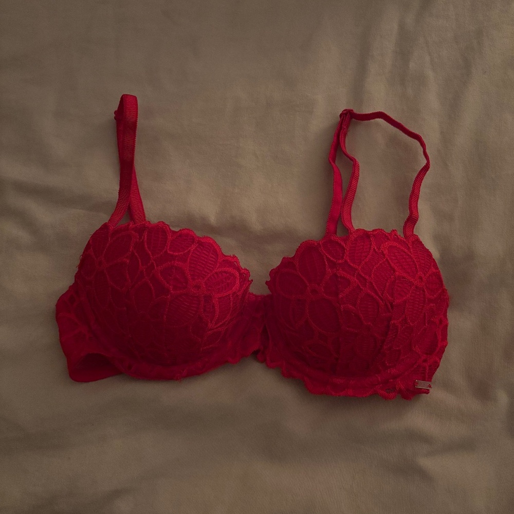 PINK Date push-up bra